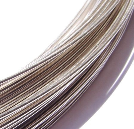 Drut srebrny 0,7mm - 0,5 metra miękki Ag999 Drut srebrny 0,7mm - 0,5 metra miękki Ag999